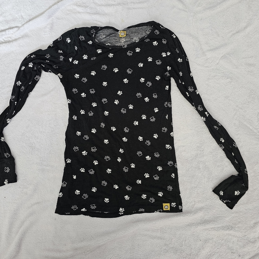 Wonderwink paws undershirt